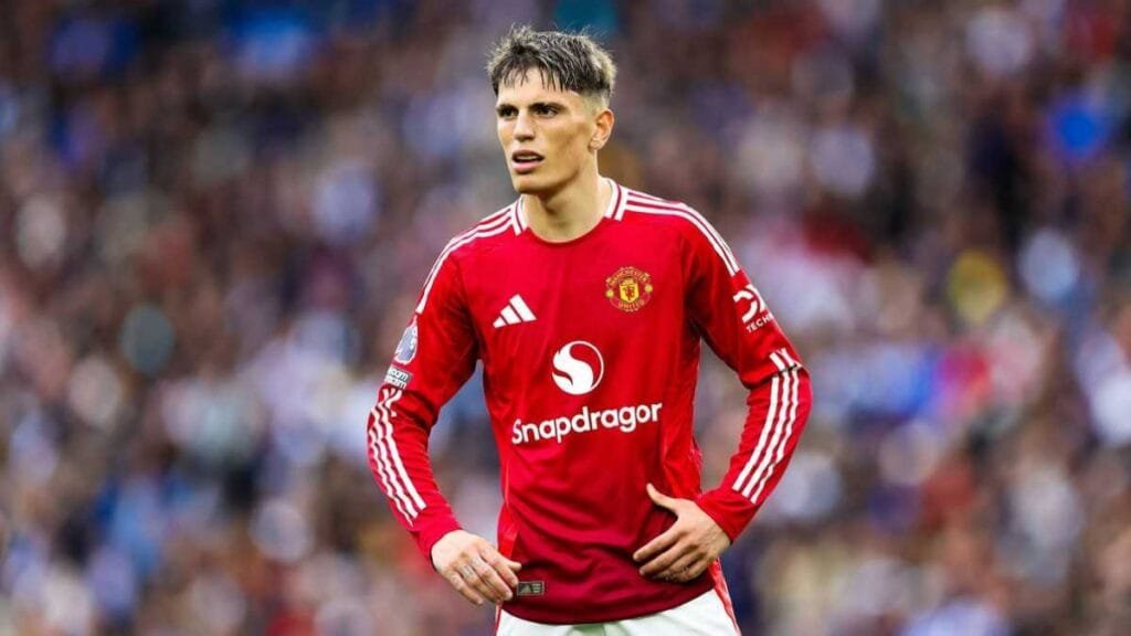 Alejandro Garnacho Spotted at Stamford Bridge Ahead of Chelsea Move
