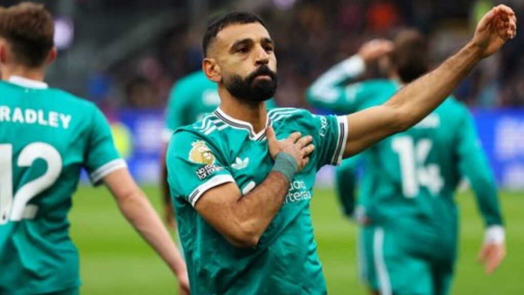 Salah lifts Liverpool to Premier League history