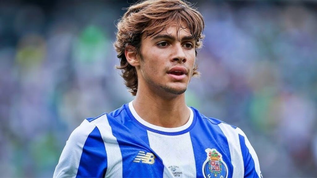 Top 25 Football Wonderkids to Watch in 2025 - Rodrigo Mora