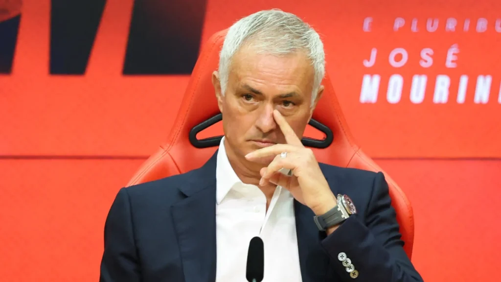 Benfica suffer viral outbreak as Mourinho and squad fall ill before Porto clash