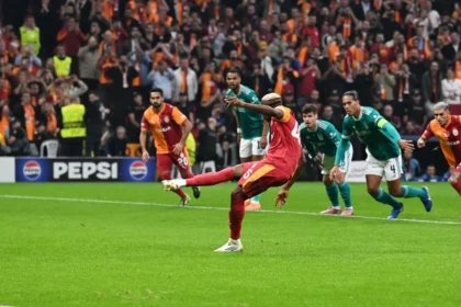 Szoboszlai Penalty vs Galatasaray Backed by Shearer and Clattenburg