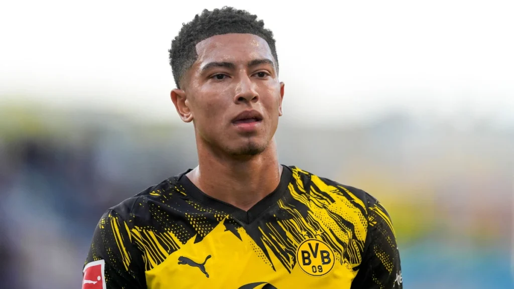 ‘Under pressure’ – Family rift reportedly impacting Jobe Bellingham’s form and confidence at Borussia Dortmund 7 Tension in Bellingham Family Impacting Jobe’s Form at Dortmund