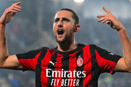 AC Milan beat Como 3-1 to cut Inter gap to three points