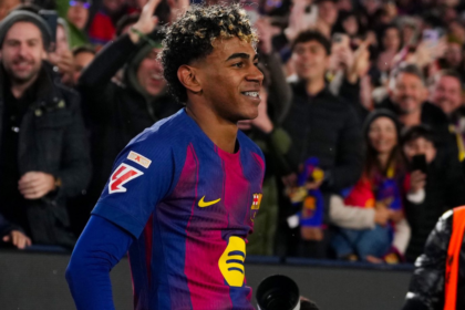 Barcelona beat Real Oviedo 3-0 at Camp Nou