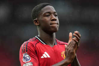 Kobbie Mainoo commits future to Manchester United after Carrick's trust
