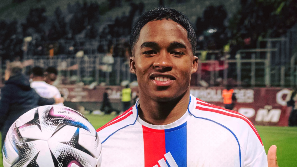 Lyon boss Paulo Fonseca urges extension for Endrick after stunning Ligue 1 start