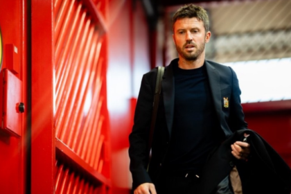 Man United confirm XI for clash with Arsenal