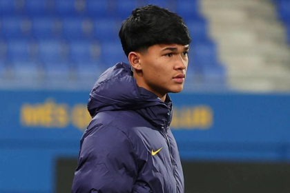 PSG sign Barcelona midfielder Dro Fernandez