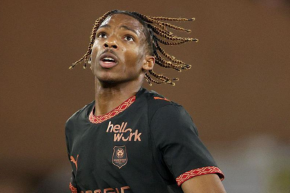 Liverpool complete medical for Rennes defender Jeremy Jacquet