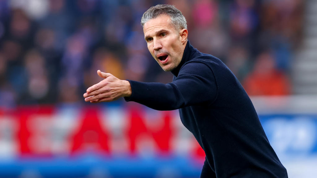 Ruud Gullit Backs Robin van Persie to Manage Manchester United One Day