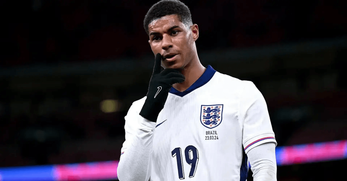 EVRA URGES RASHFORD TO STAY AT BARCELONA PERMANENTLY