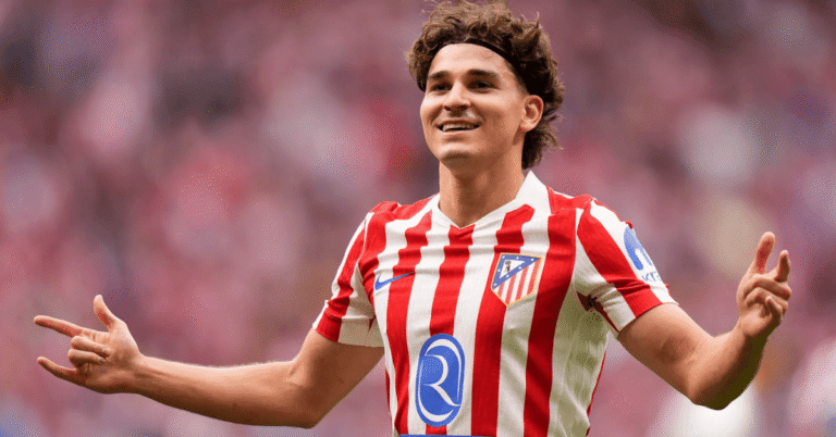 BARCELONA PUSH HARD TO SIGN JULIAN ALVAREZ FROM ATLETICO