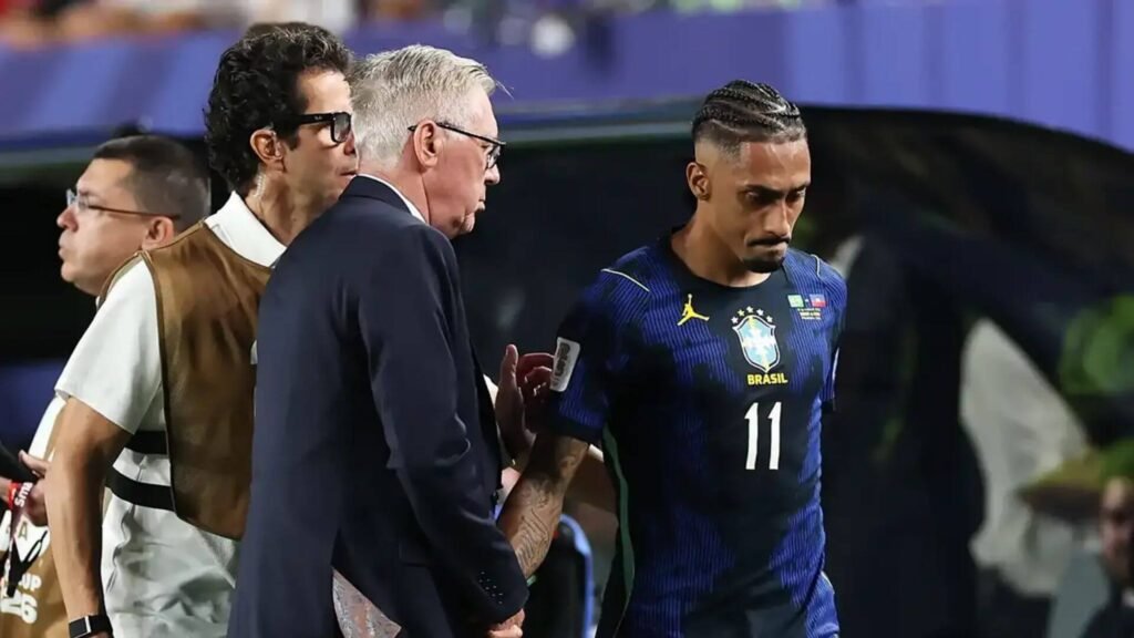 Brazil Confirm Raphinha Injury but Hope Remains for World Cup Return Brazil Confirm Raphinha Injury but Hope Remains for World Cup Return