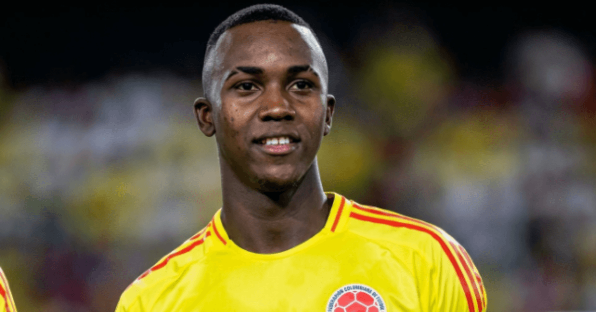 Manchester United Set to Complete Signing of Teenage Midfielder Cristian Orozco